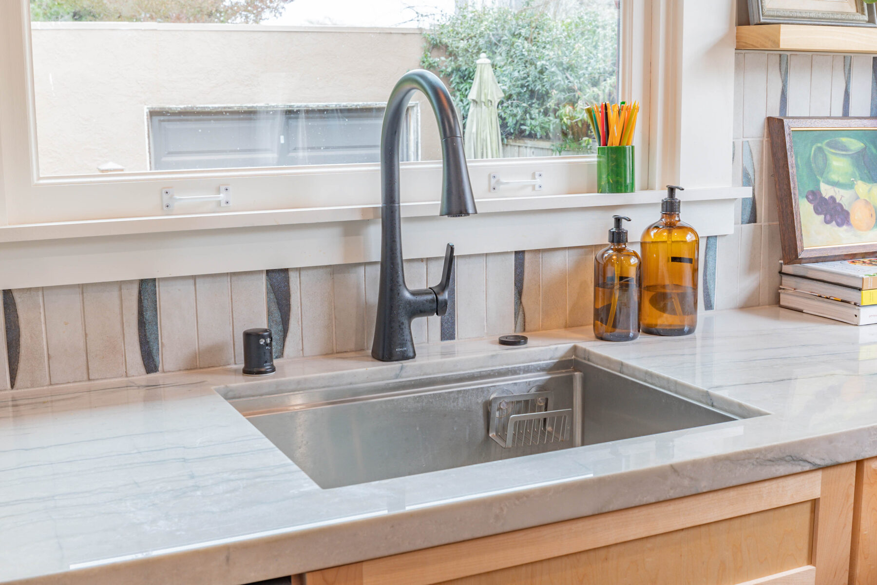 Sink and faucet detail